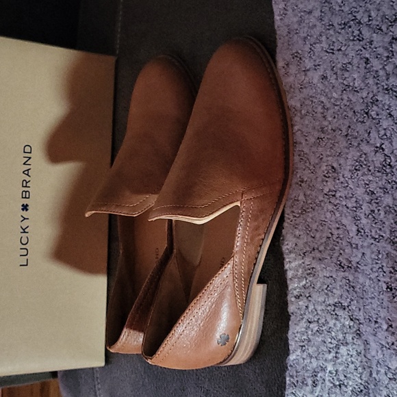 Lucky Brand Shoes - Picture 9 of 10